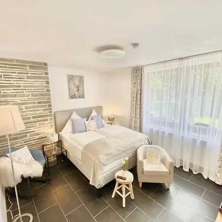 Juuls - Garni Hotel *