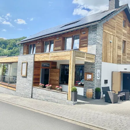 Juuls - Garni Hotel *