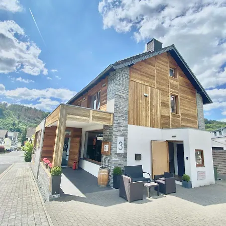Juuls - Garni 酒店 *
