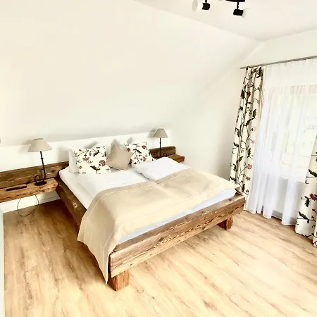 Hotel Juuls - Garni *