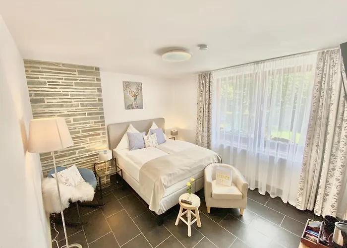 Juuls - Garni Hotell *